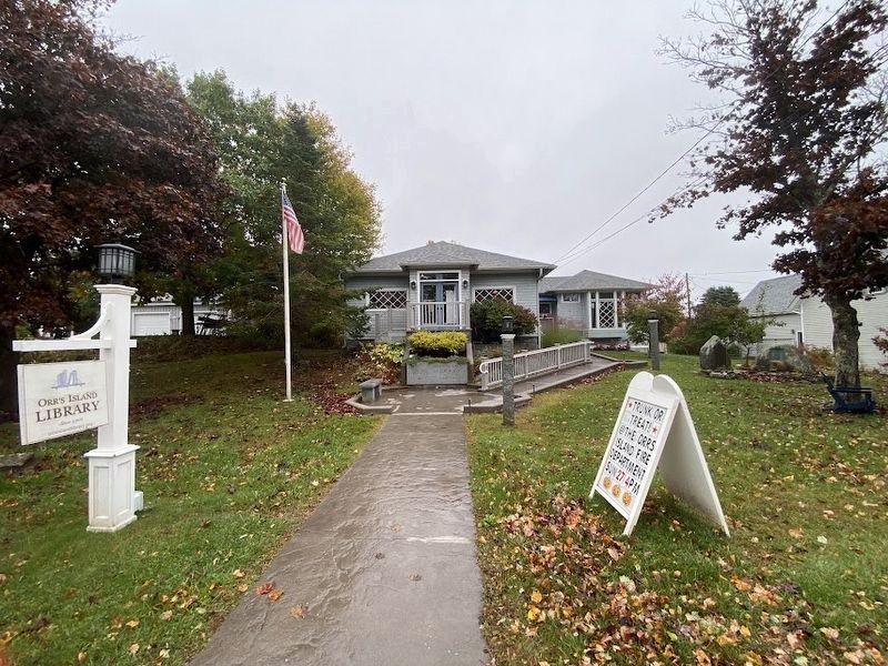 Orr's Island Library image. Click for full size.
