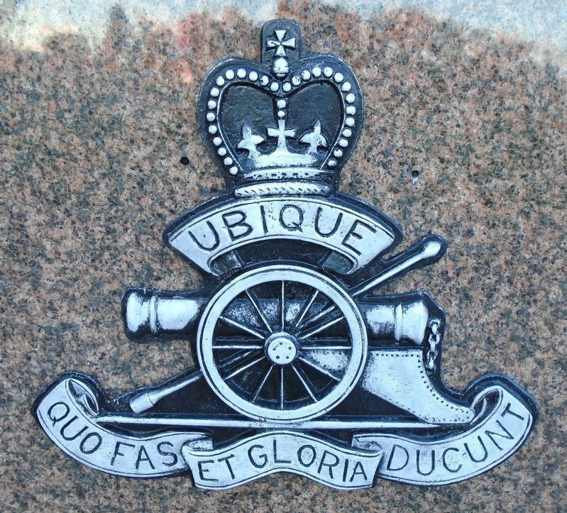 Royal Regiment of Canadian Artillery/Régiment royal de l'Artillerie canadienne Emblem. Click for full size. Royal Regiment of Canadian Artillery/Régiment royal de l'Artillerie canadienne Emblem image. Click for full size.