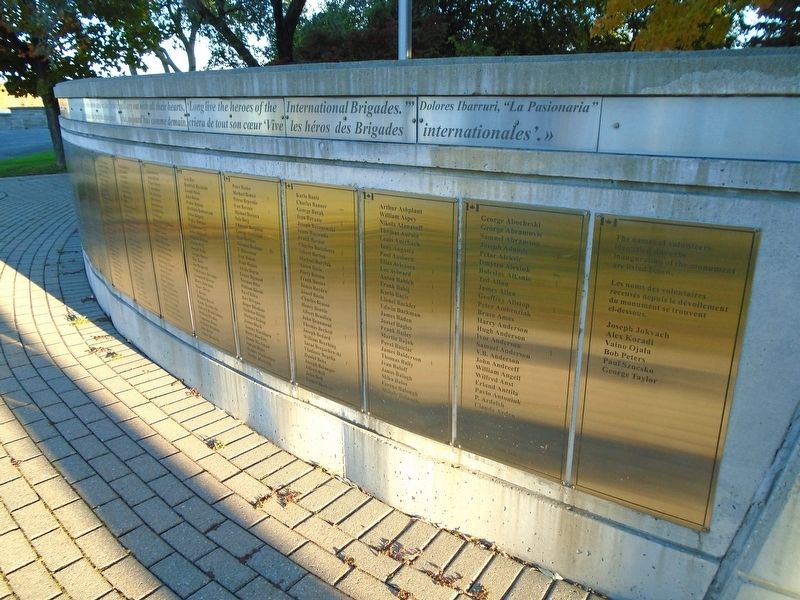 Mackenzie-Papineau Battalion/Le bataillon Mackenzie-Papineau Honor Roll Detail image. Click for full size.
