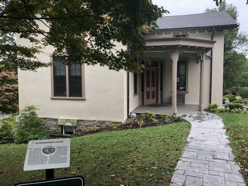 The Superintendent's Cottage Marker image. Click for full size.