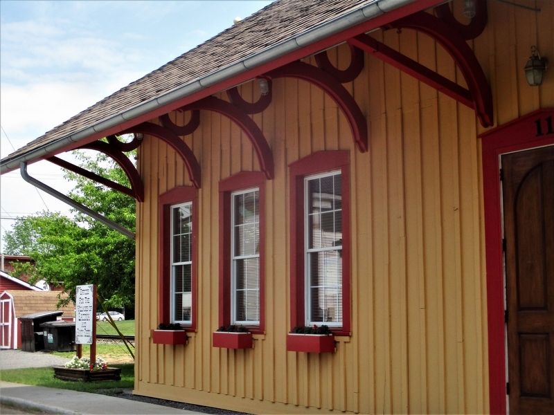 Lacona Depot image. Click for full size.