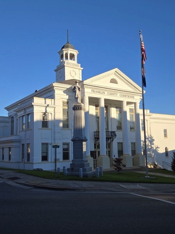 Franklin County Confederate Monument, county courthouse in background image. Click for full size.