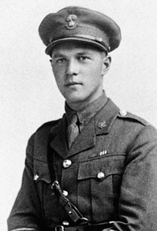 Lieutenant Samuel Lewis Honey, 1917 image. Click for full size.