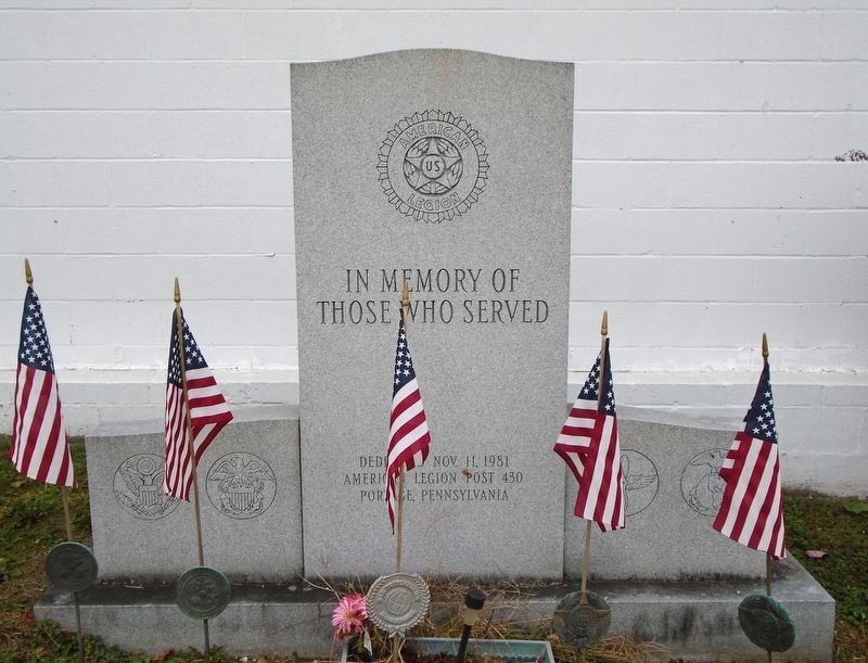 Veterans Memorial image. Click for full size.