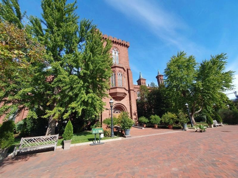 Enid A. Haupt Garden Marker image. Click for full size.