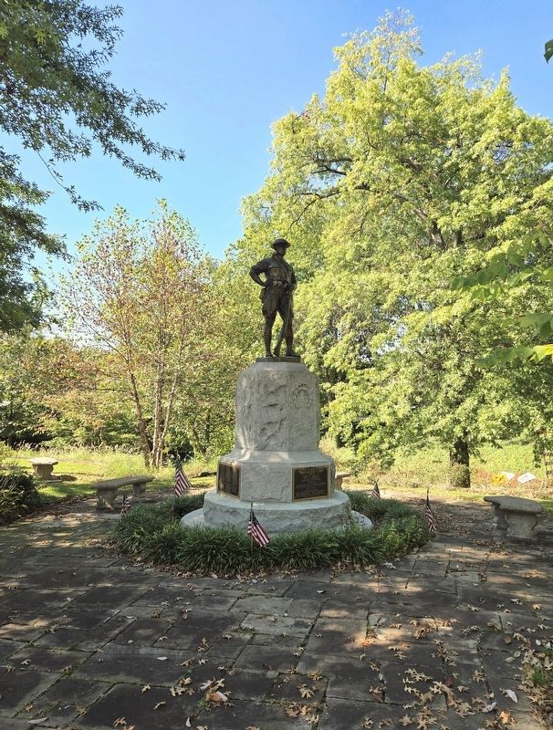 Edgewood World War I Memorial. Click for full size. Edgewood World War I Memorial image. Click for full size.