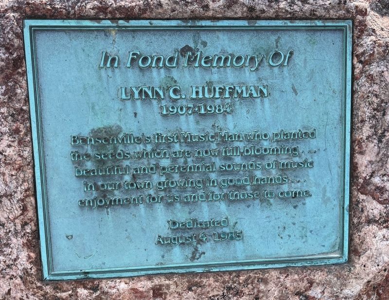 Lynn C. Huffman Marker image. Click for full size.