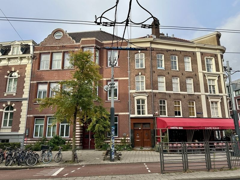Wilhelmina Catharinaschool Marker - wider view image. Click for full size.