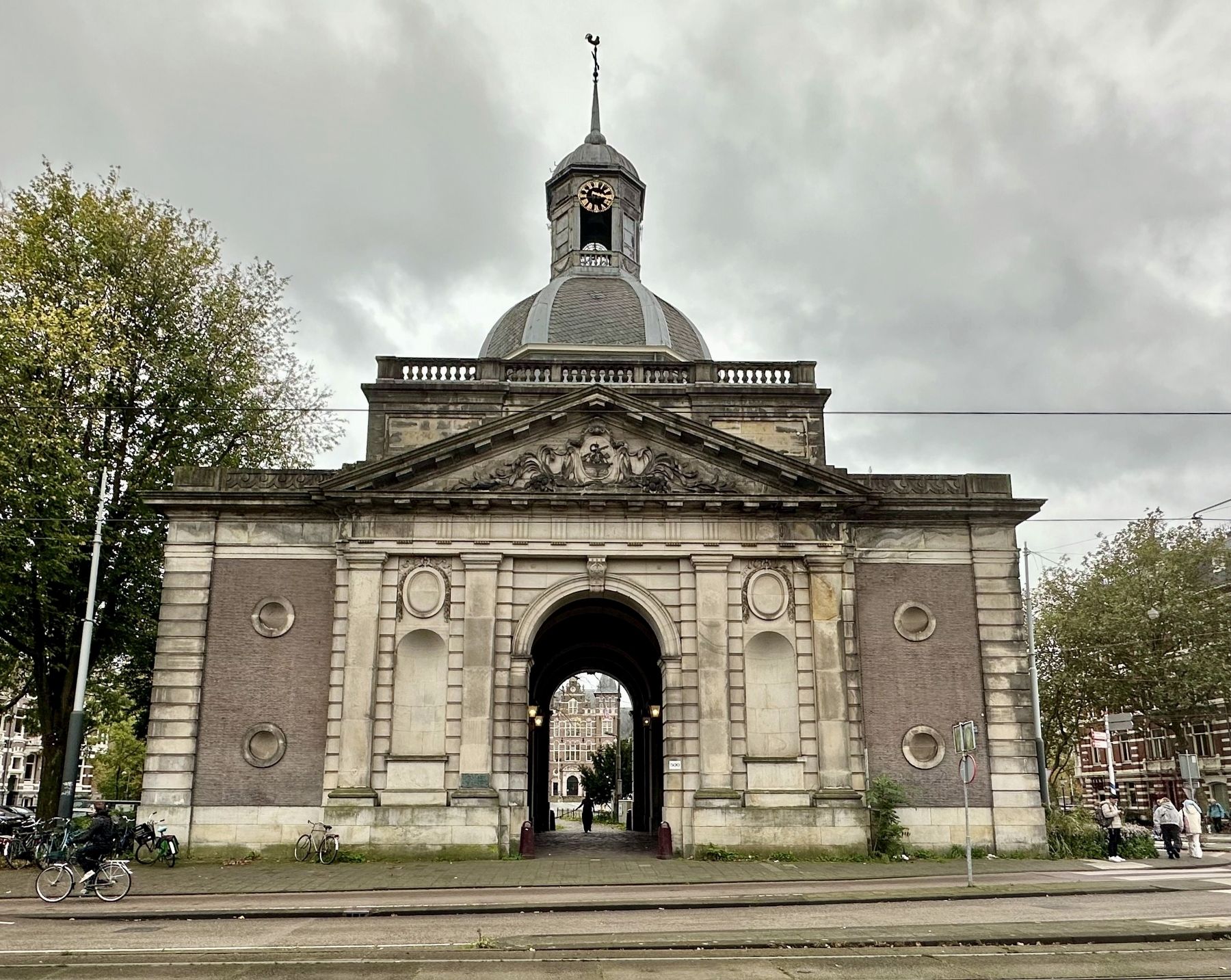 Muiderpoort and Marker - north side of the building image. Click for full size.