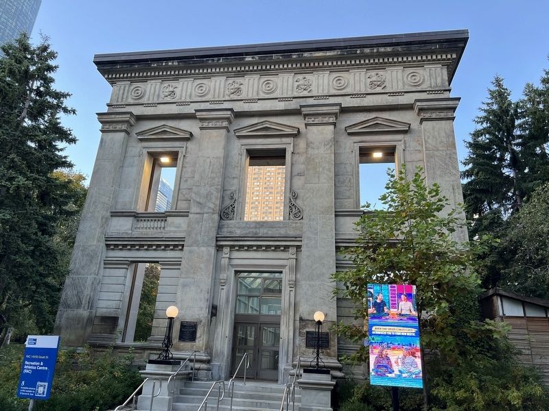 Toronto Normal School facade image. Click for full size.
