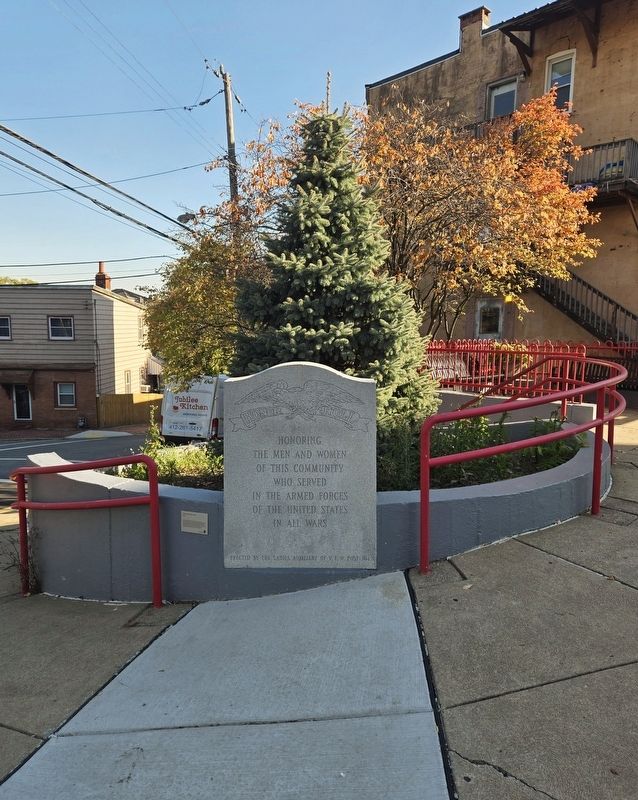 Polish Hill War Monument image. Click for full size.