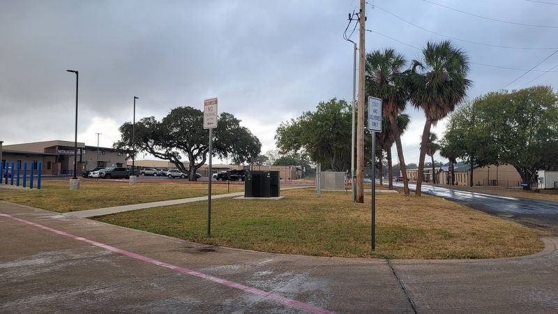 The view of the marker along the street image. Click for full size.