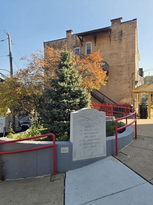 Polish Hill War Monument image. Click for full size.