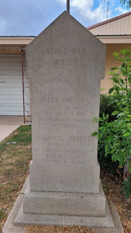 World War Heroes Memorial image. Click for full size.