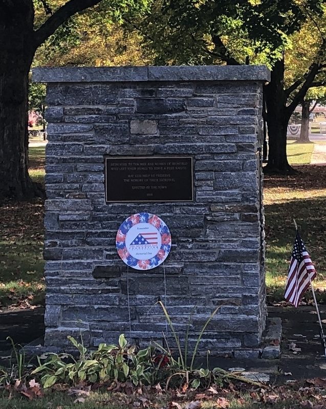 Brimfield, MA War Memorial image. Click for full size.