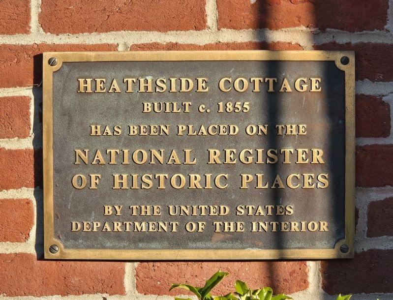 Heathside Cottage Marker. Click for full size. Heathside Cottage Marker image. Click for full size.