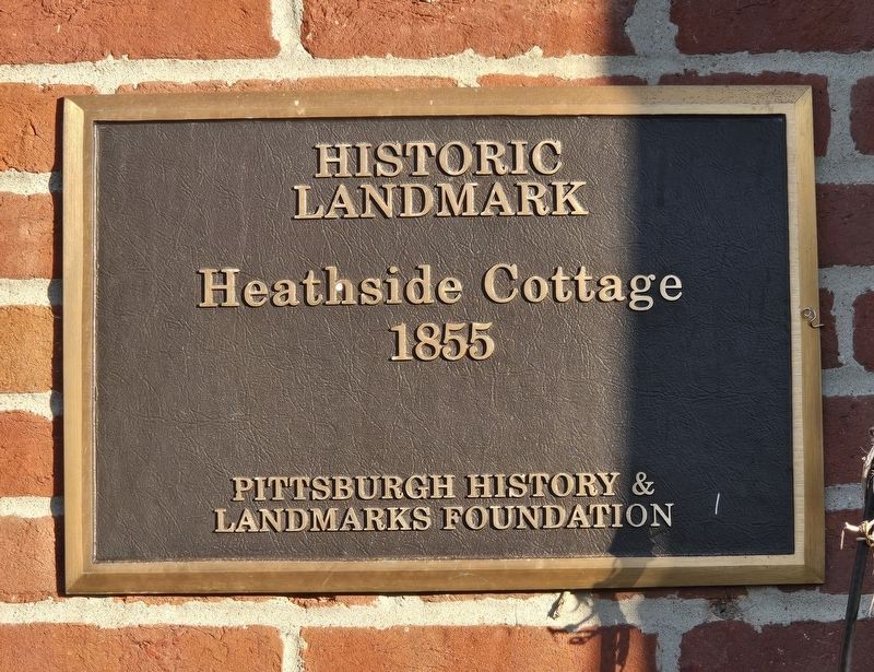 Heathside Cottage Marker. Click for full size. Heathside Cottage Marker image. Click for full size.