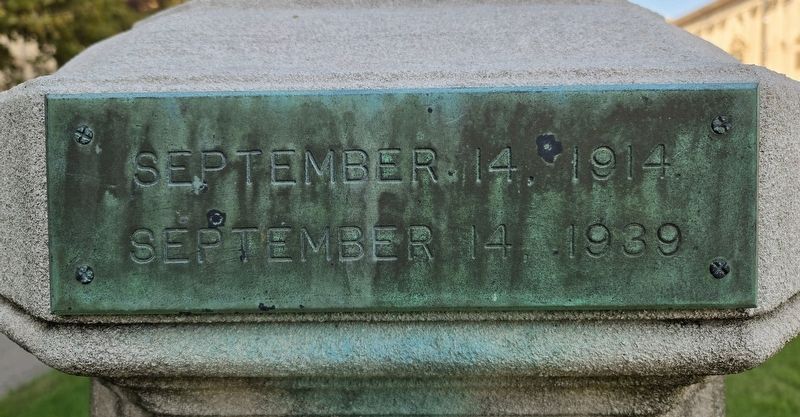 25th Anniversary Monument image. Click for full size.