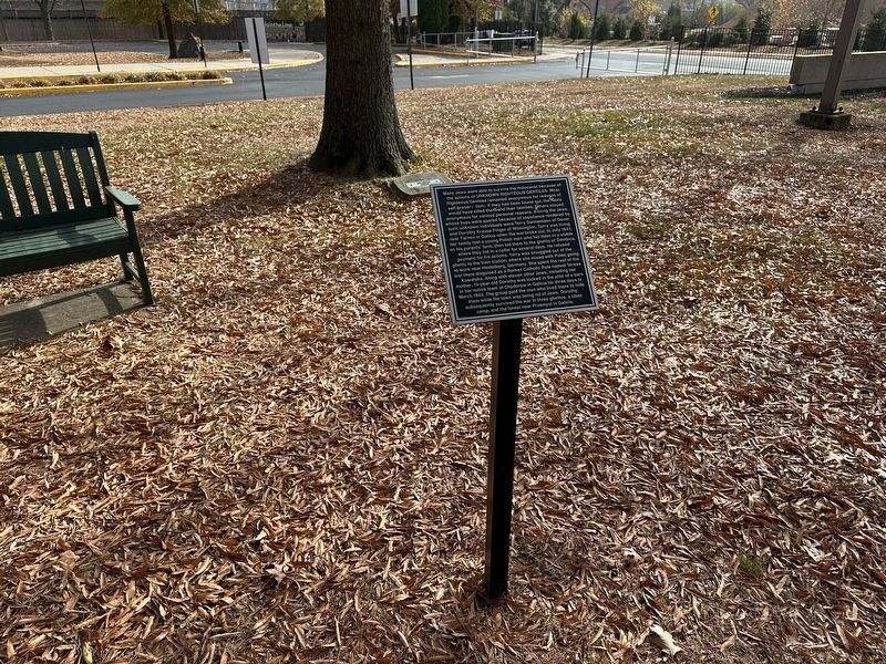 Unknown Righteous Gentiles Marker - wide view image. Click for full size.