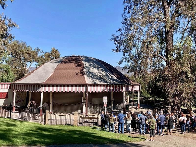 Griffith Park Merry-Go-Round image. Click for full size.