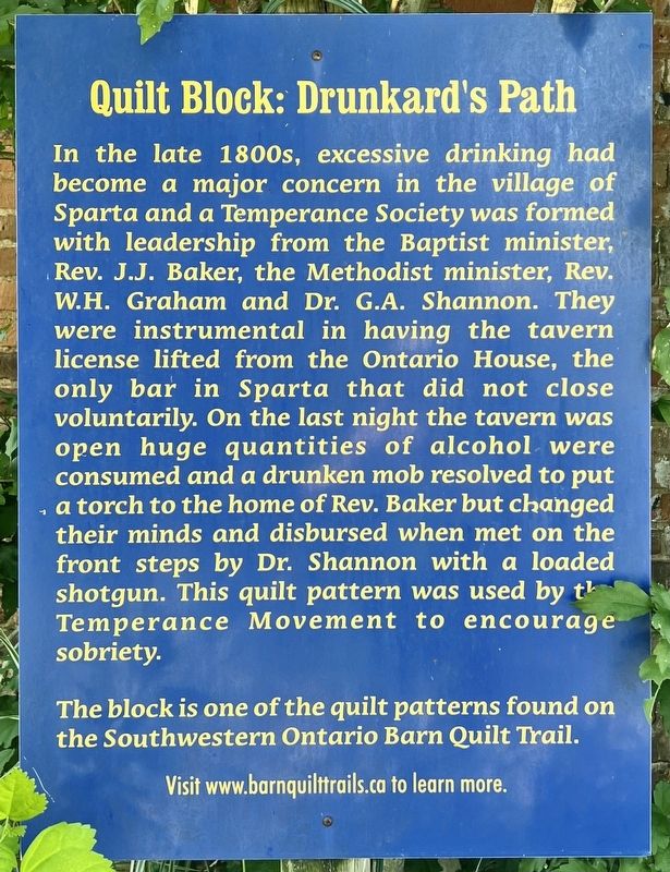 Quilt Block: Drunkard�s Path Marker image. Click for full size.