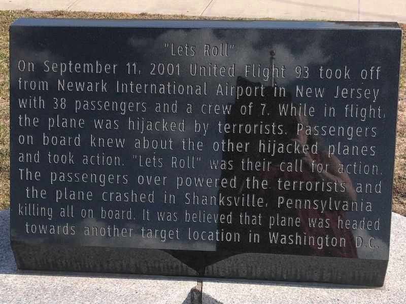 Westborough, MA 9/11 Memorial plaque (�Let's Roll�) image. Click for full size.