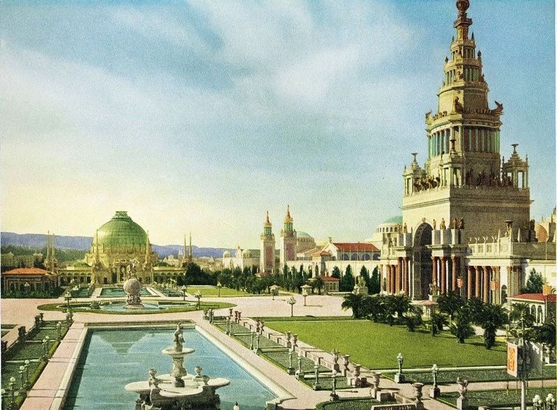 The South Gardens and the Tower of Jewels at the Panama-Pacific International Exposition, 1915 image. Click for more information.