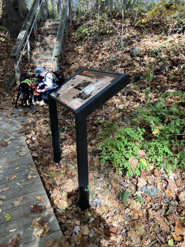 Waste Management Marker image. Click for full size.