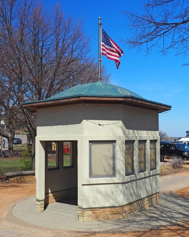 The Port of Excelsior kiosk image. Click for full size.