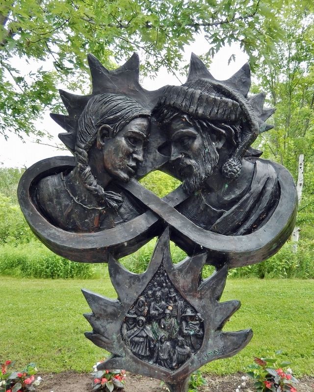 M�tis Sculpture image. Click for full size.