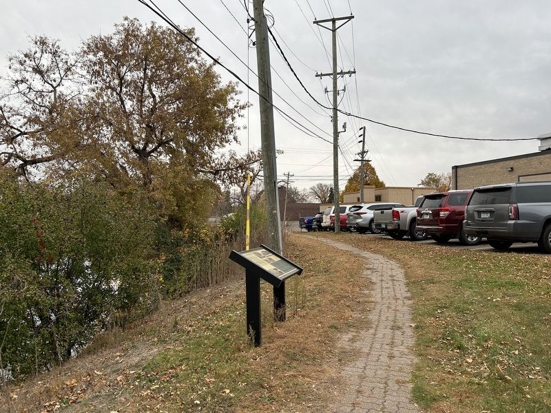 Fergus Falls Woolen Mill Marker, from the west image. Click for full size.