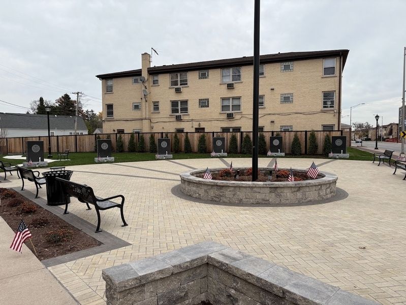 River Grove Veterans Memorial image. Click for full size.