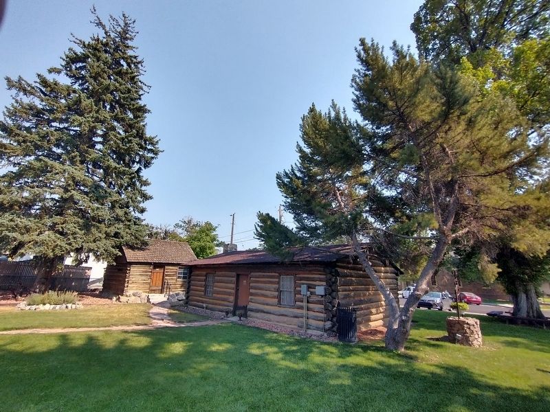 Replica Log Cabin Marker image. Click for full size.