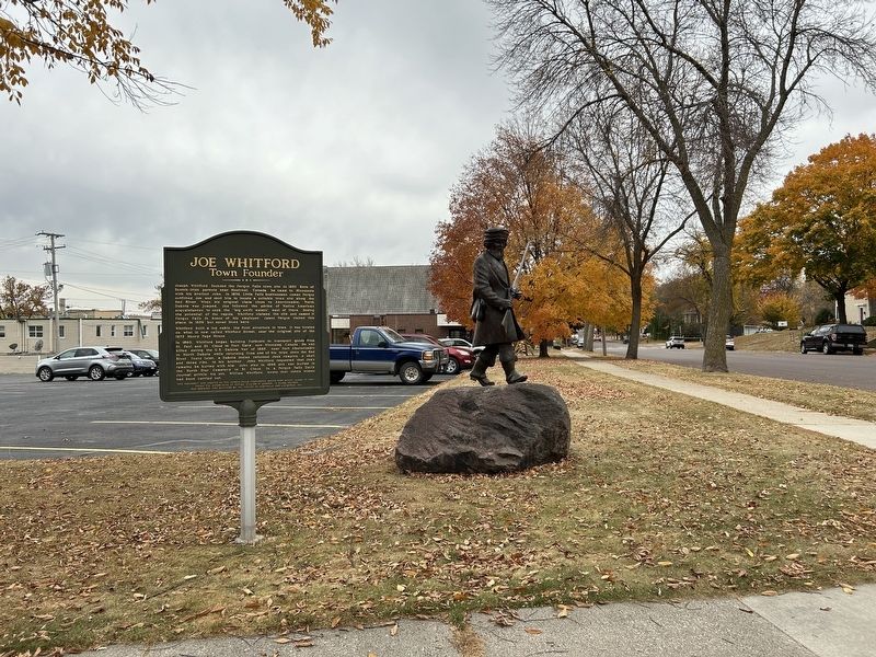 Joe Whitford Marker & Statue image. Click for full size.