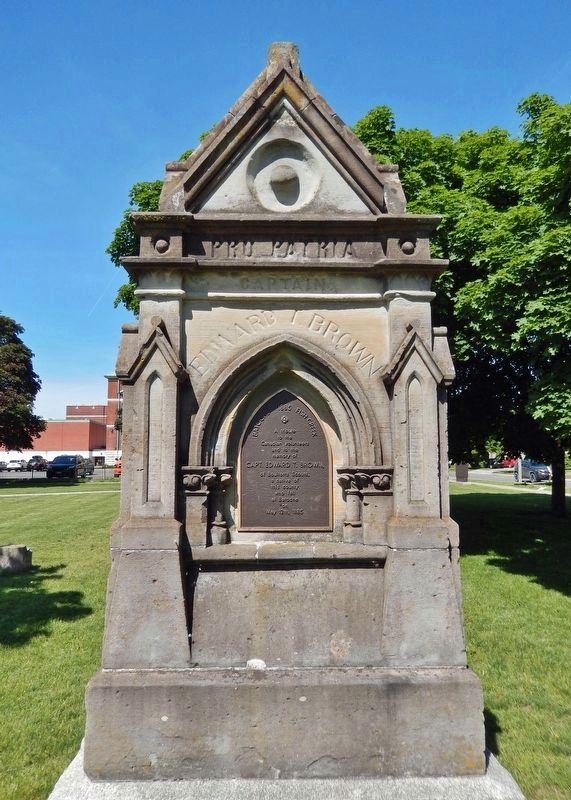 Captain Edward T. Brown Memorial image. Click for full size.