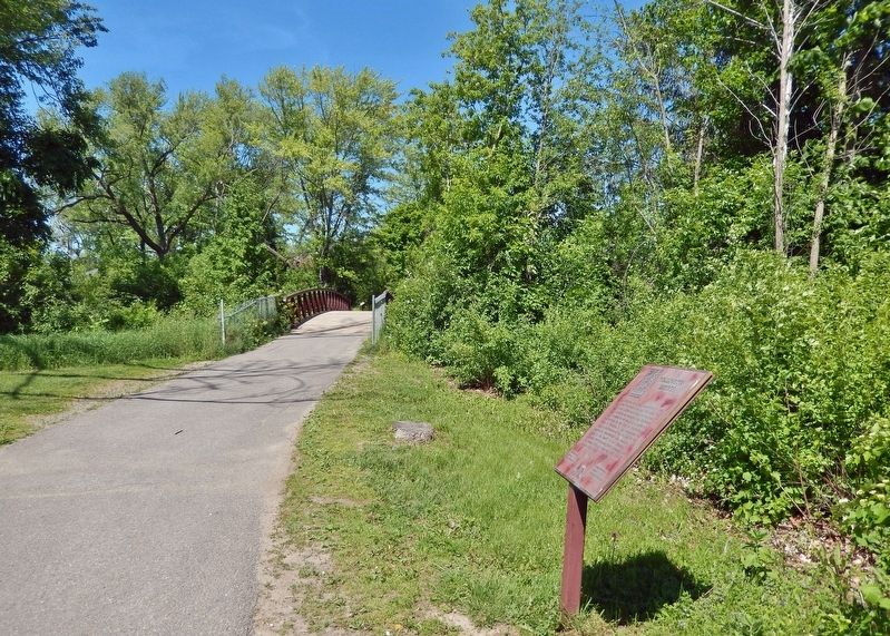 Tollington Bridge Marker. Click for full size. Tollington Bridge Marker image. Click for full size.