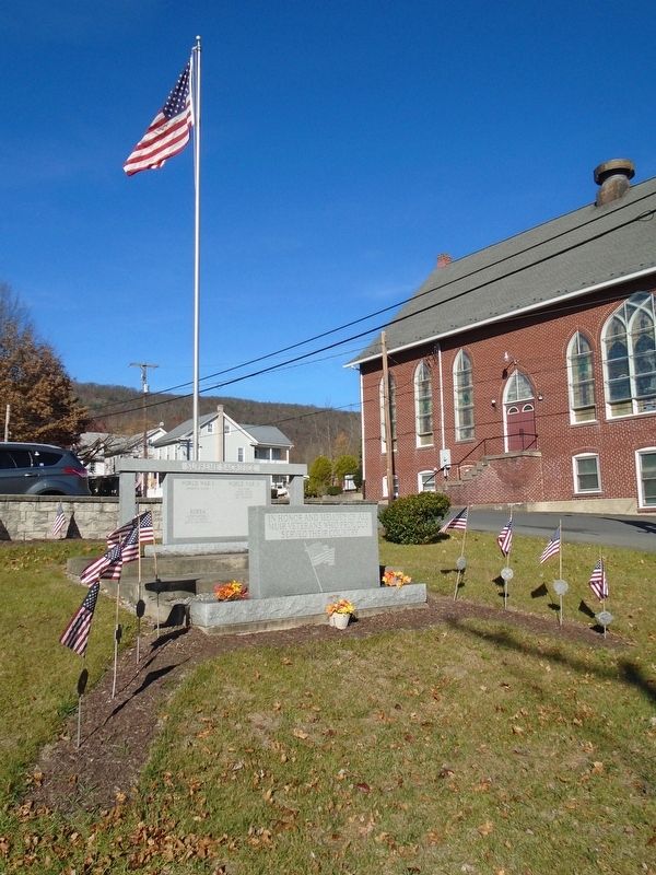 War and Veterans Memorial image. Click for full size.