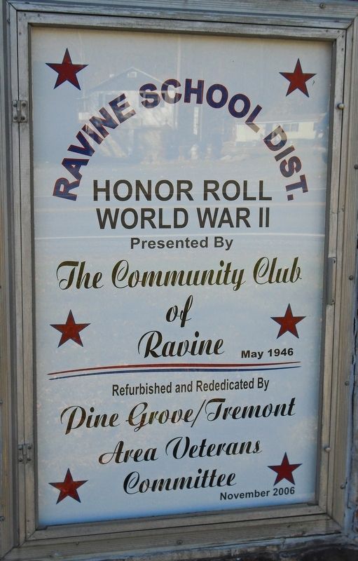 World War II Honor Roll Marker image. Click for full size.