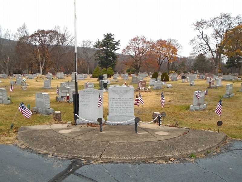 Veterans Memorial image. Click for full size.