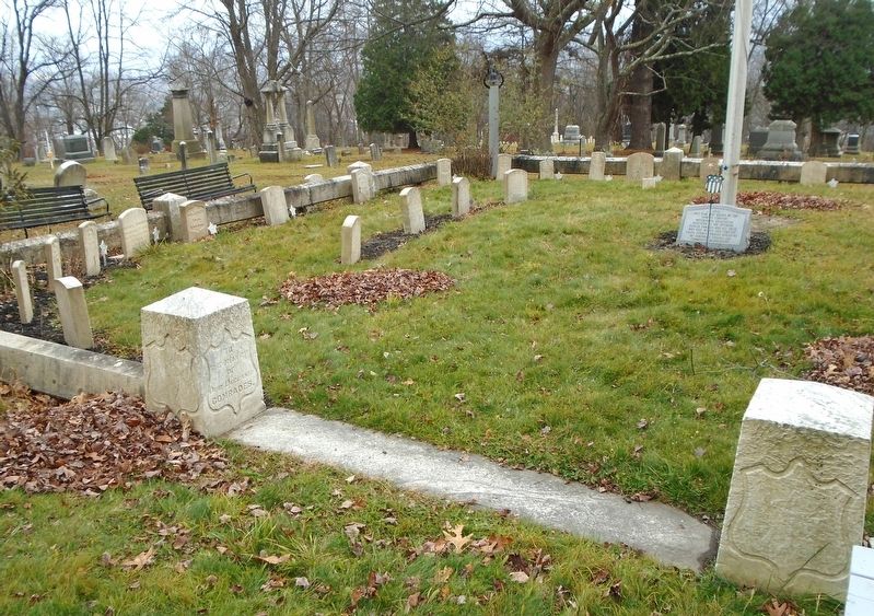 Civil War Memorial at GAR Plot image. Click for full size.