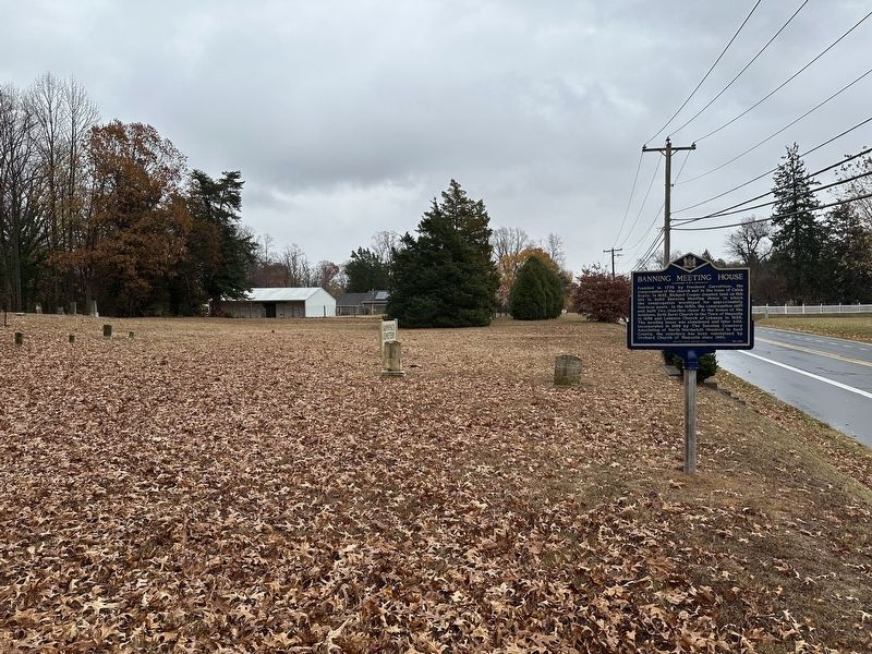 Banning Meeting House Marker - wide view image. Click for full size.