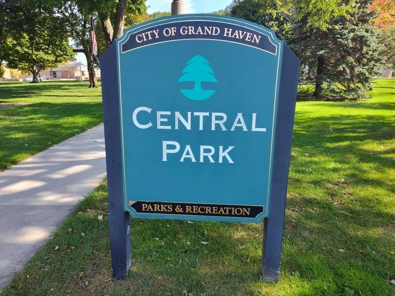 Site of Original Grand Haven Cemetery Marker. Click for full size. Site of Original Grand Haven Cemetery Marker image. Click for full size.