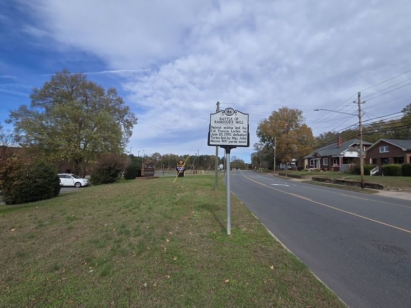 Battle of Ramsour's Mill Marker looking north on N. Aspen St. image. Click for full size.