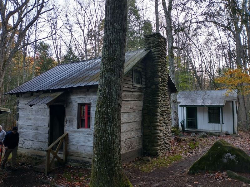 Townsend / Mayo Cabin Servant's Quarters. Click for full size. Townsend / Mayo Cabin Servant's Quarters image. Click for full size.