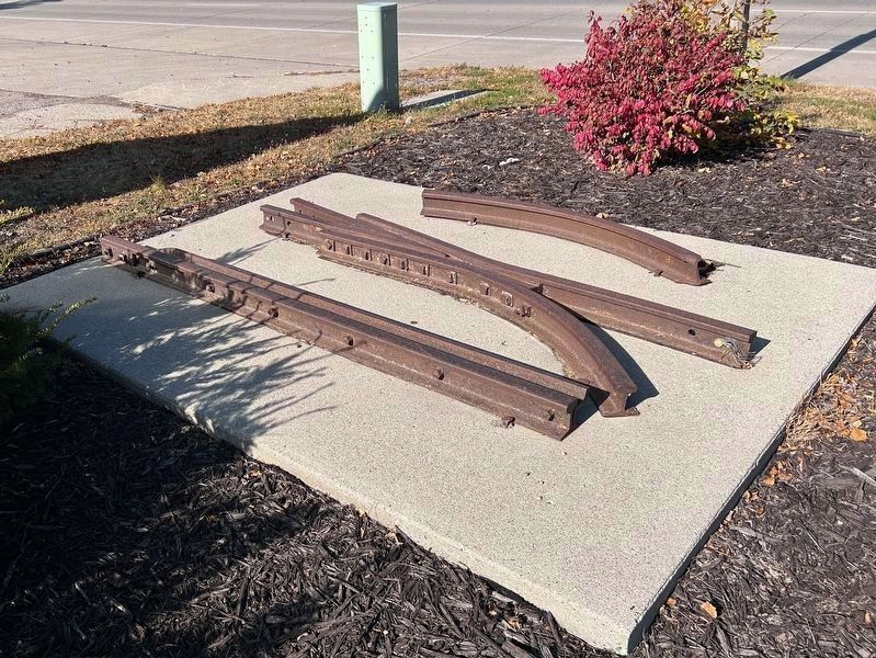 Pieces of the Railway Track image. Click for full size.