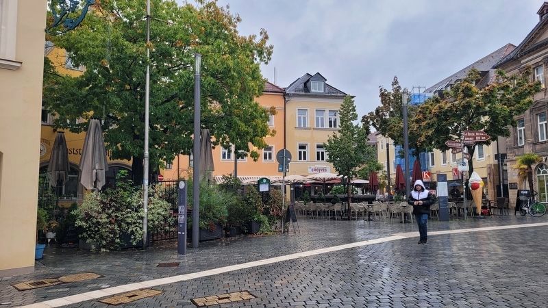 The view of the Sternplatz Marker along the street. Click for full size. The view of the Sternplatz Marker along the street image. Click for full size.