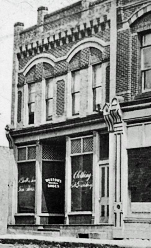 Marker detail: Aaron Ross Block, circa 1913 image. Click for full size.