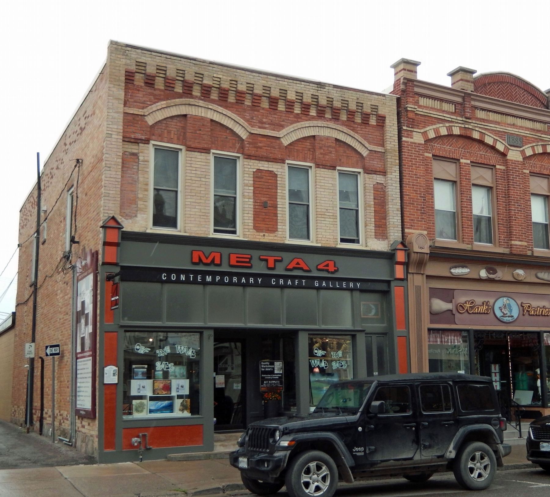 Aaron Ross Block (<i>northeast elevation</i>) image. Click for full size.