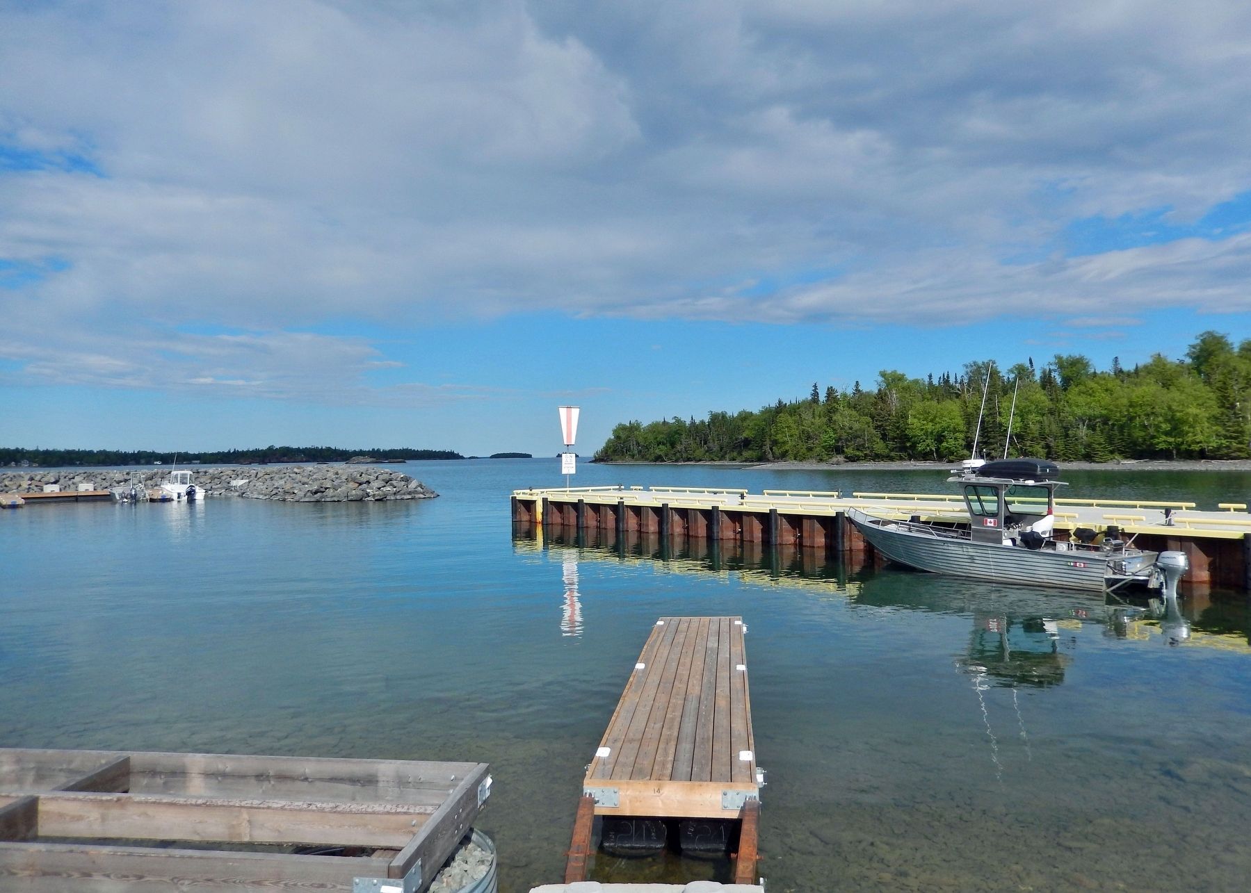 Silver Islet Marina & Harbour image. Click for full size.