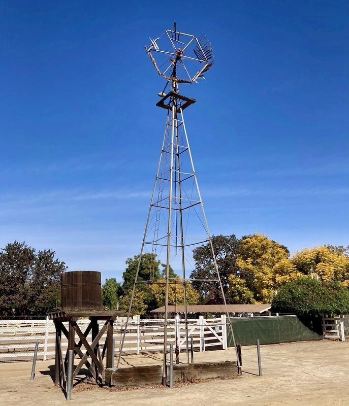 Tilting Blade Windmill image. Click for full size.